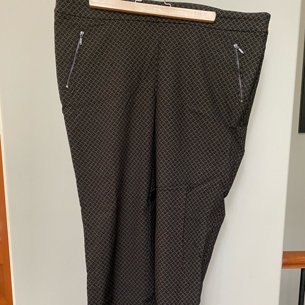 Ladies ankle pants